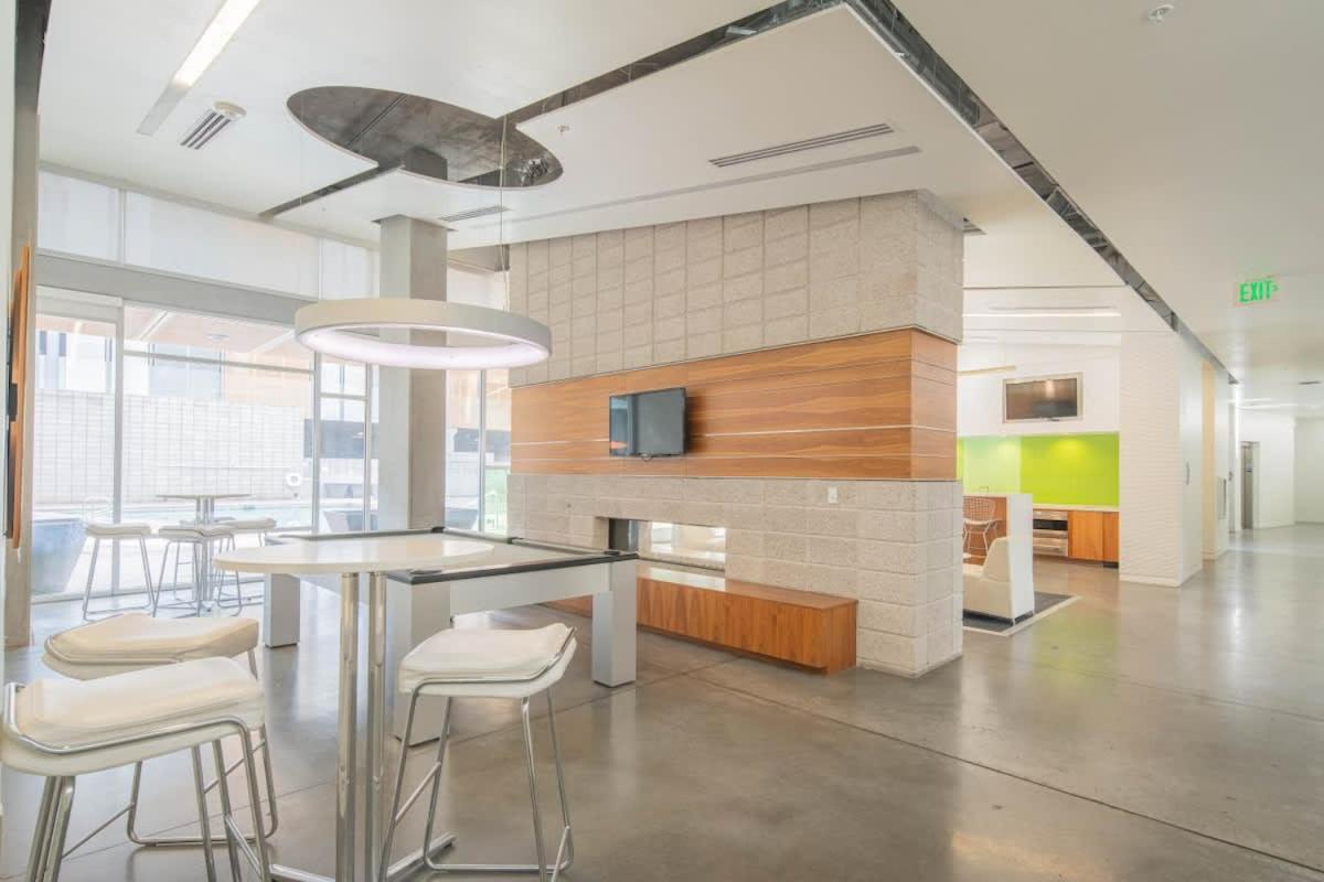 Appartement Unique 1bd -central Downtown - Gym, Pool, Parking